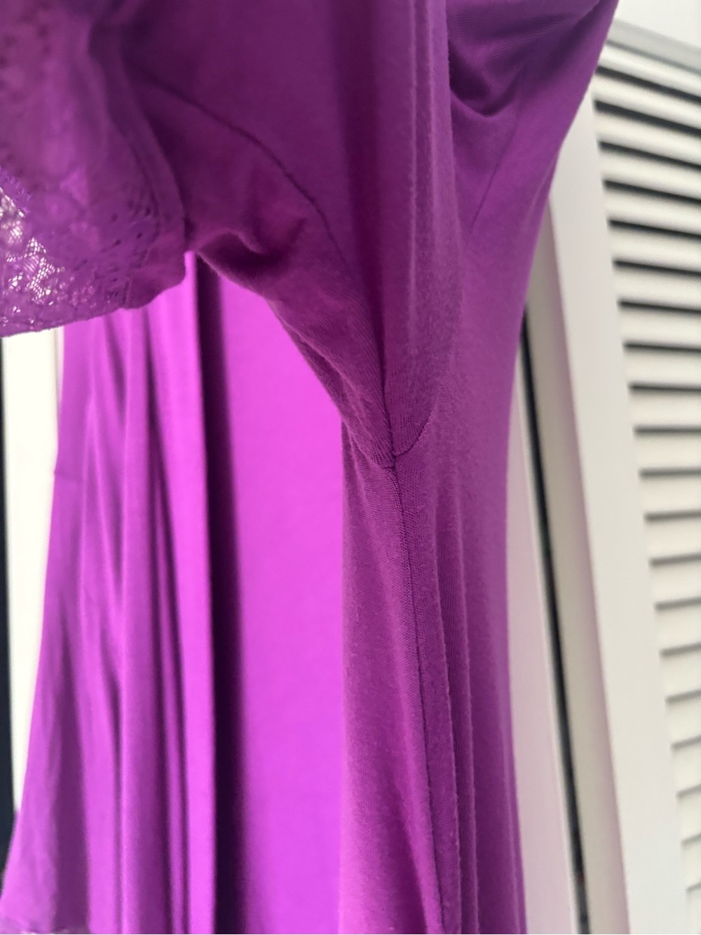 Ambrielle Purple Lace-Trim Robe - Picture 4 of 6